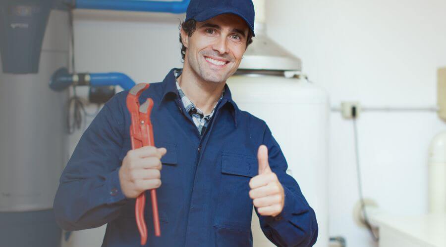 Professional Tankless Water Heater Installation in Colo, IA